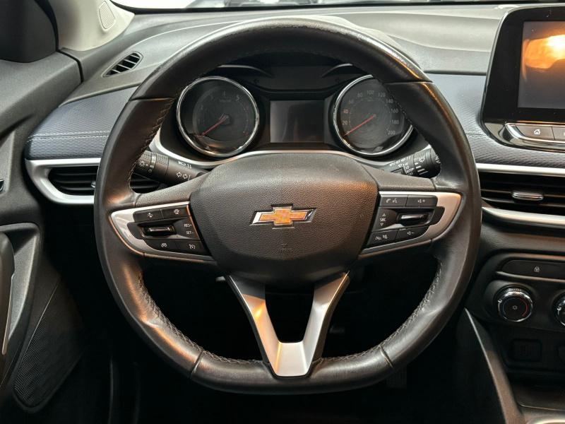 Chevrolet Tracker  5 pts. Premier, 1.2T, TA, f. led, piel, TP, RA-17 Bitono 2023